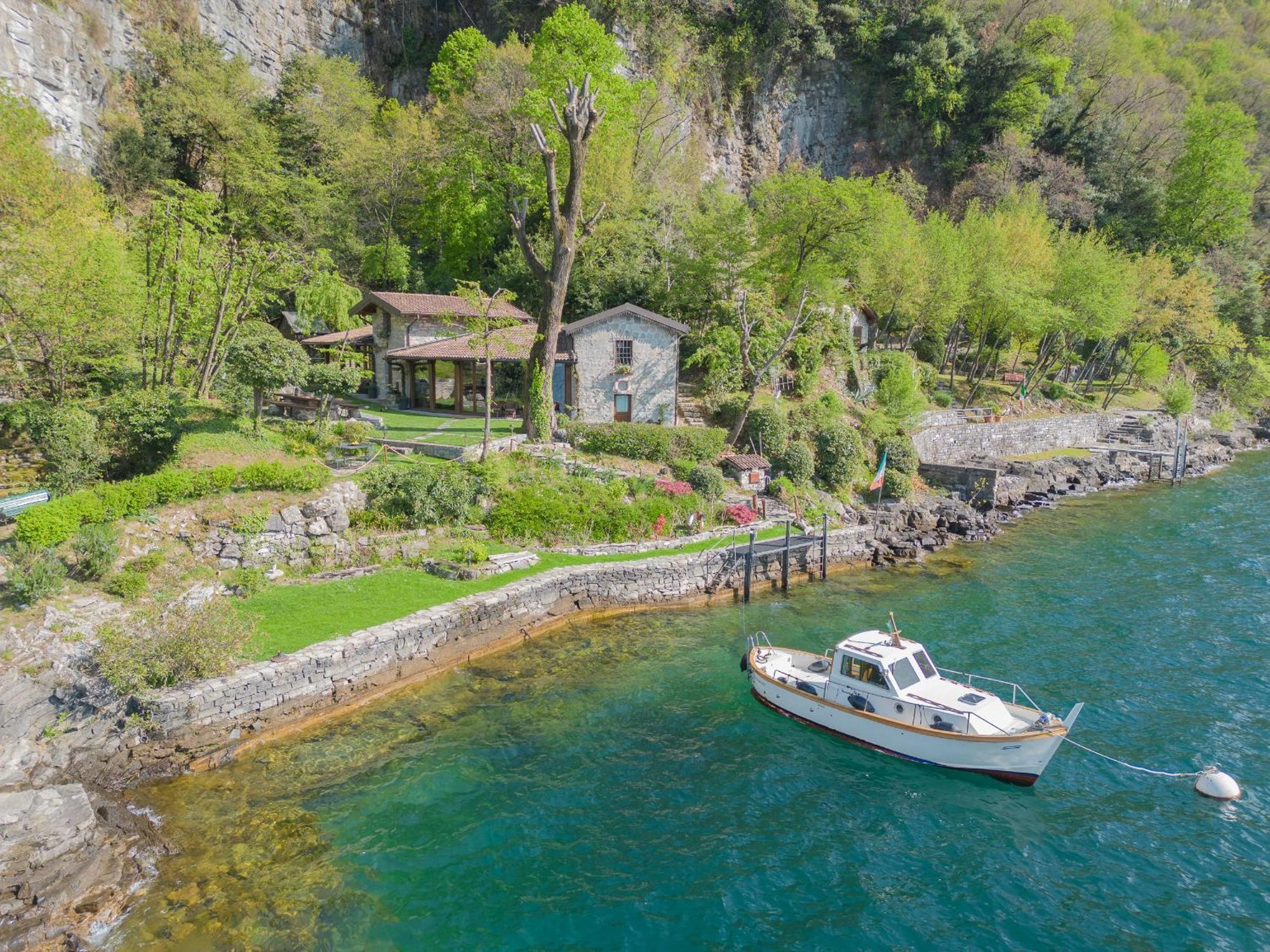 The Writer'S Nest Waterfront Villa By Rent All Como Faggeto Lario Buitenkant foto
